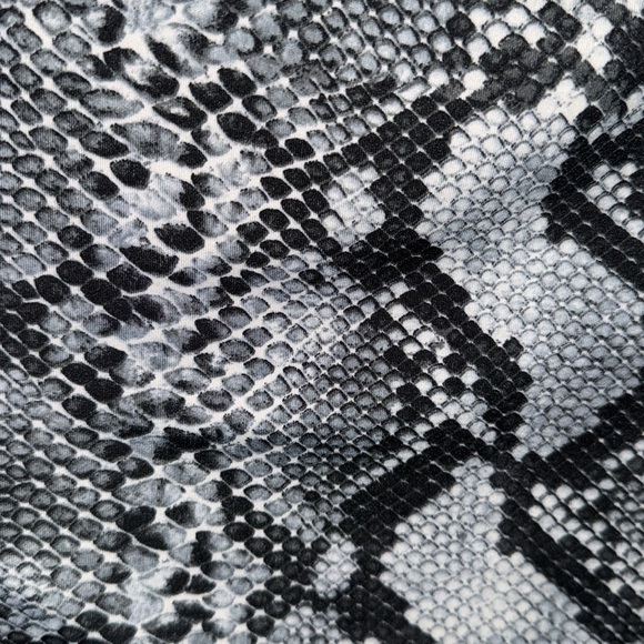Nordstrom Snakeskin Slip Dress in Black and Gray 3/4 Jump Apparel NEW - Picture 6 of 7